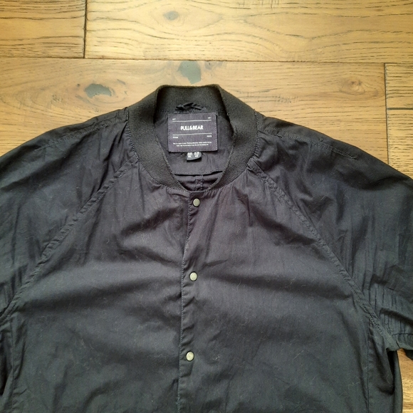 Pull&Bear Lightweight Jacket - Picture 2 of 12